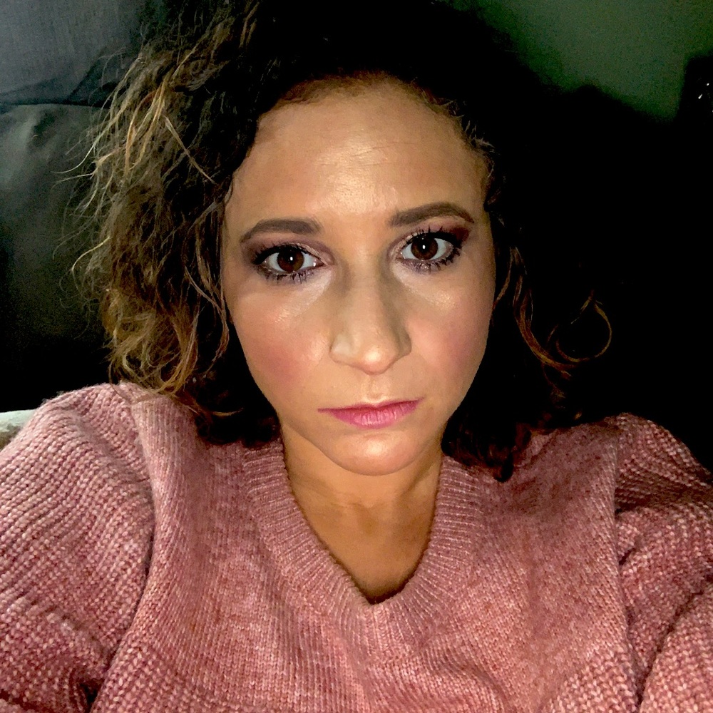 Meet your Posher, Rosalyn